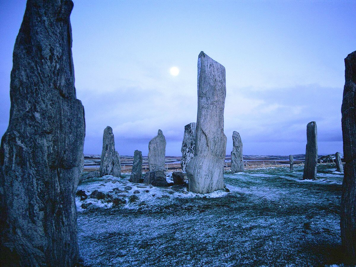 callanish-stones-isle-of-lewis-scotland